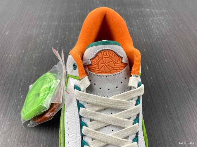 Rep Husky TITAN Low DV6206-183 (W) Retro 2 Jordan 0808